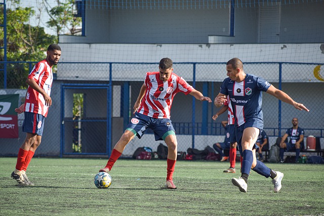 剑南春丨国米2-0拉齐奥登顶，劳塔罗闪击，博尼破门